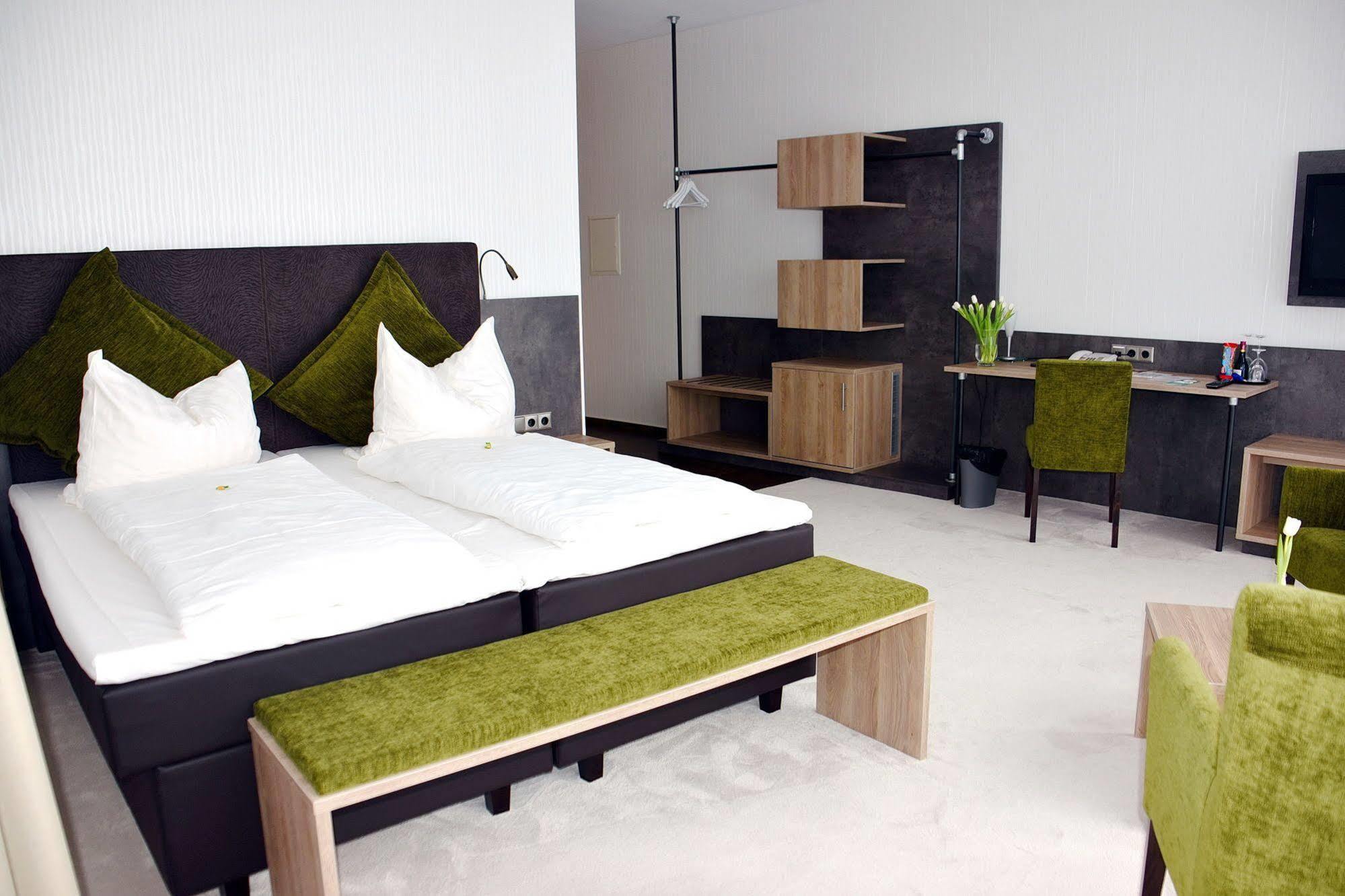 Koncept Hotel Benedikt Зігбург Екстер'єр фото